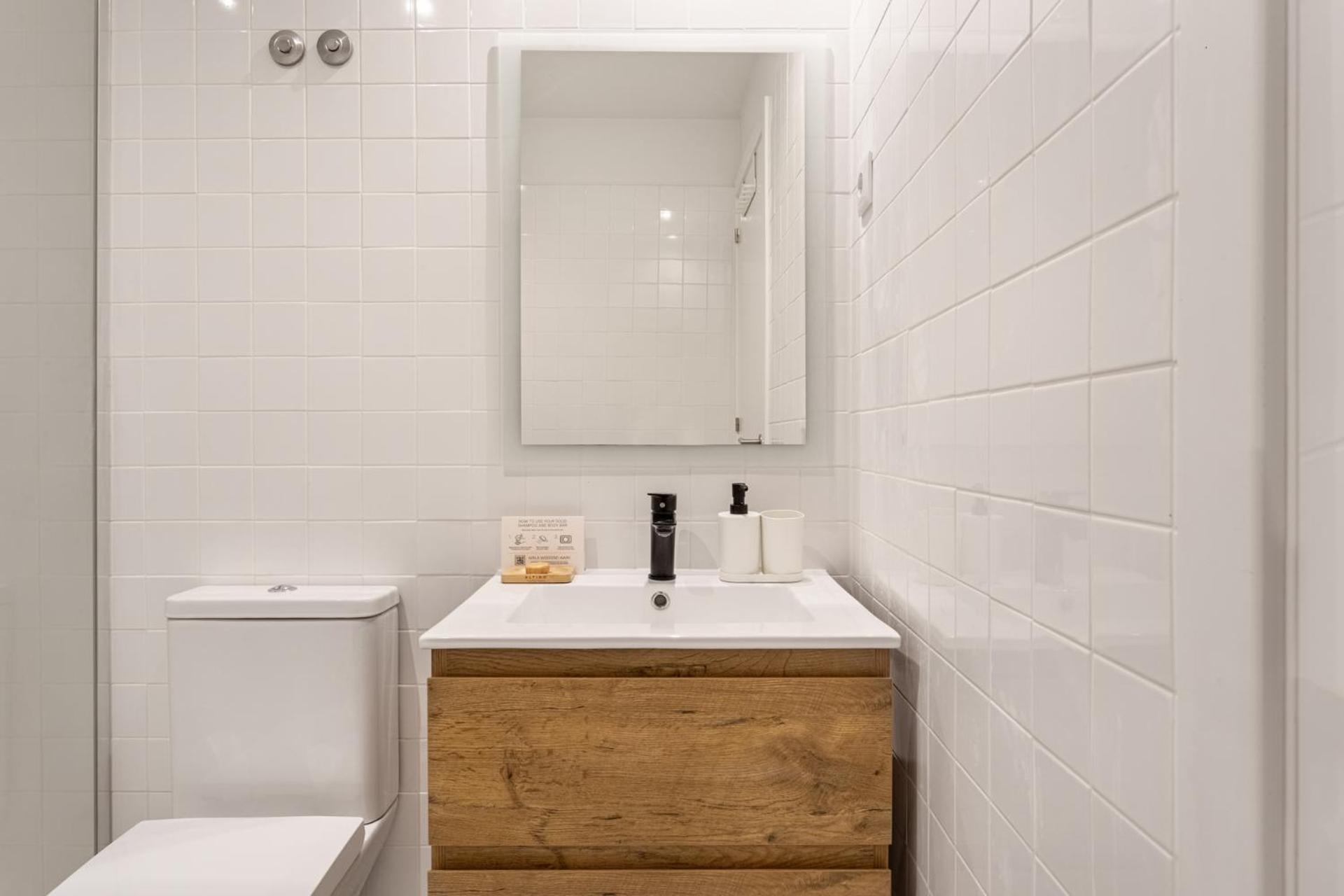 Ajuda Charm Apartment With Garden Lisbona Esterno foto