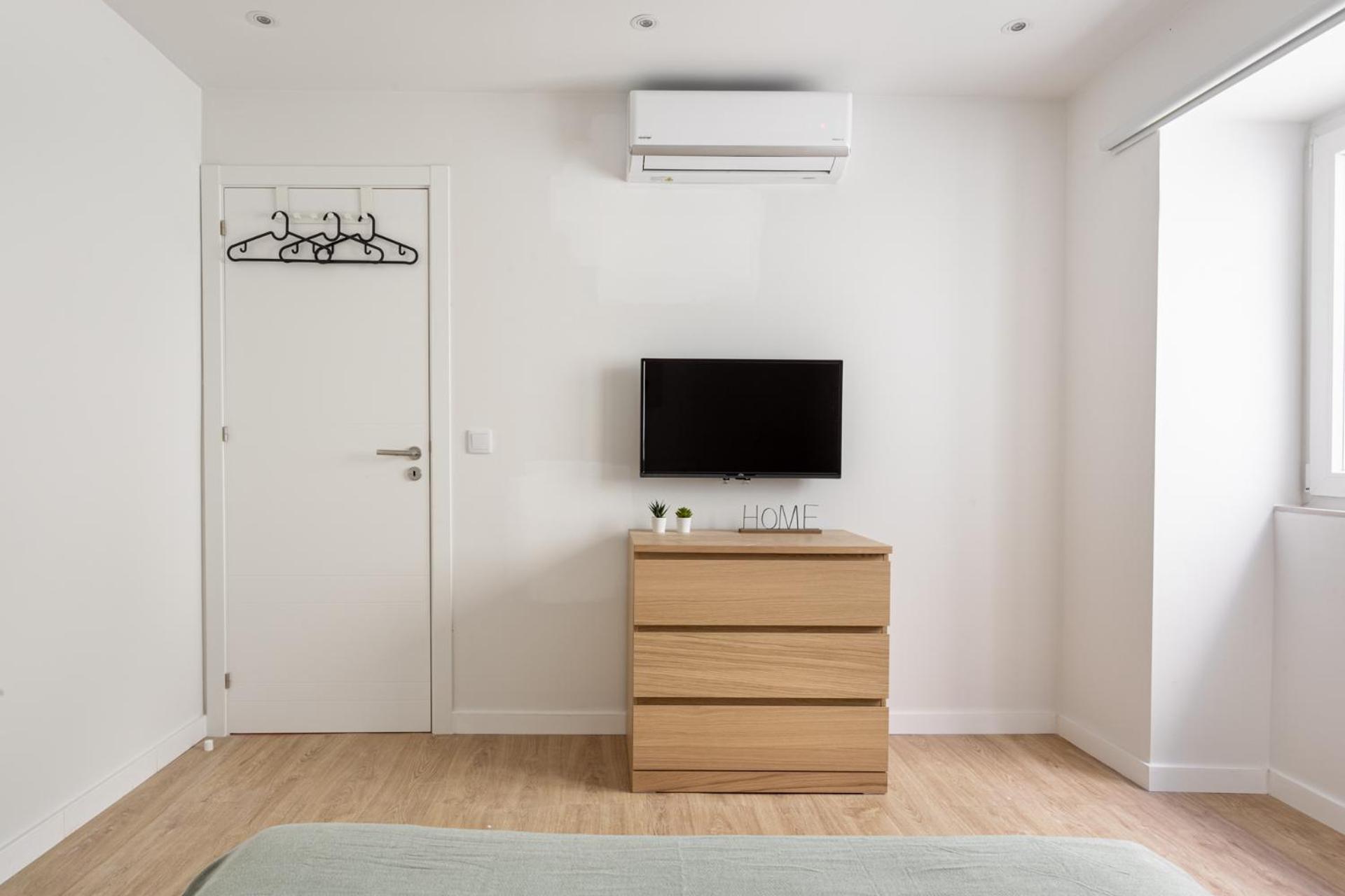 Ajuda Charm Apartment With Garden Lisbona Esterno foto